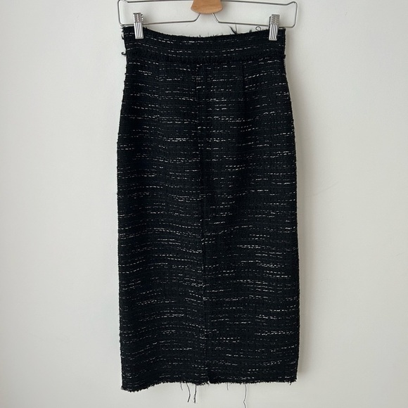 Zara Black and Gold Buttoned Skirt - Picture 7 of 13